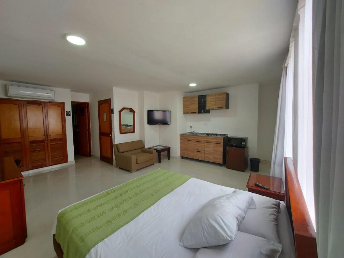 Hotel Florida Inn Medellin Exterior photo