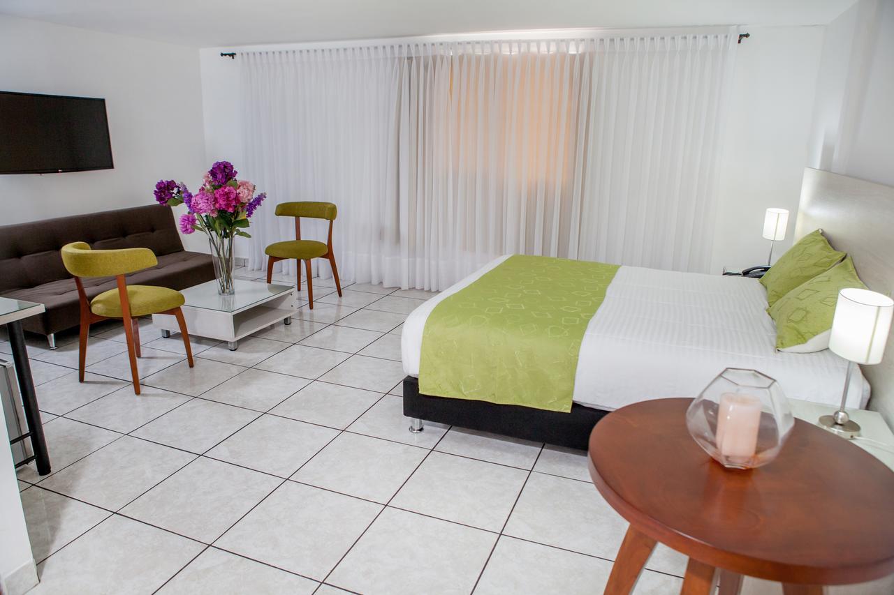 Hotel Florida Inn Medellin Exterior photo